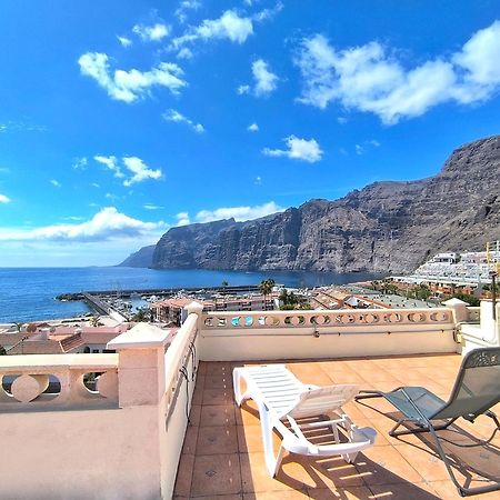 Апартаменты Amazing View Los Gigantes & La Gomera Акантиладо-де-Лос-Хигантес Экстерьер фото